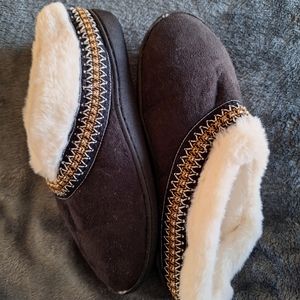 Womens Aerosoles Black Slippers